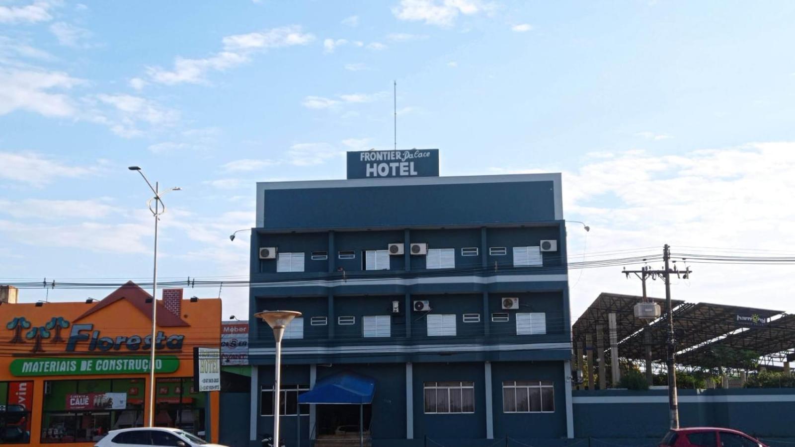 Frontier Palace Hotel Ponta Porã エクステリア 写真